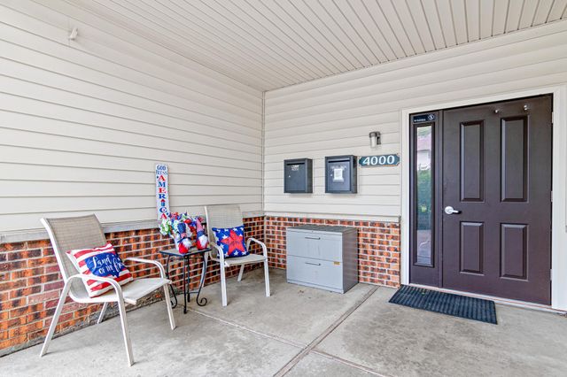 4000 Foss Road 204, Saint Anthony, MN 55421
