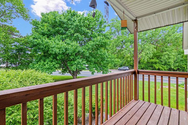 4000 Foss Road 204, Saint Anthony, MN 55421