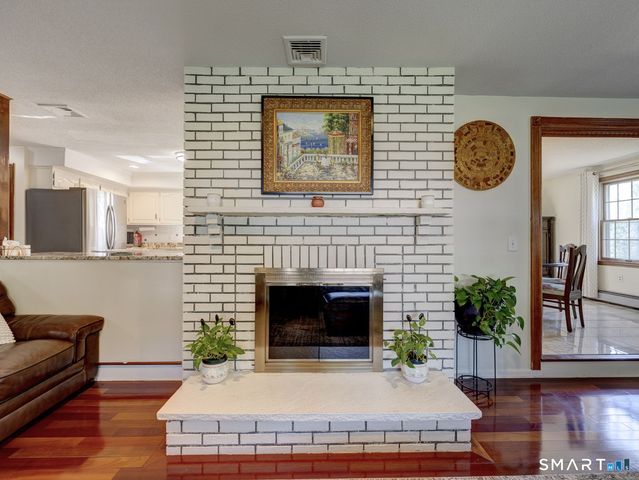 43 Raynor Street, Southington, CT 06489