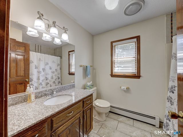 43 Raynor Street, Southington, CT 06489
