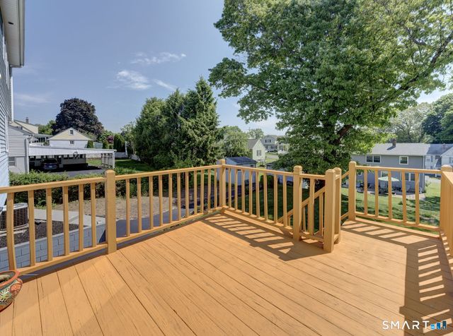 43 Raynor Street, Southington, CT 06489