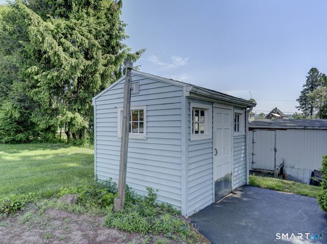 43 Raynor Street, Southington, CT 06489