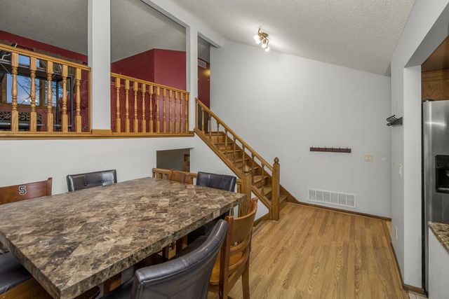 3919 Princeton Trail, Eagan, MN 55123