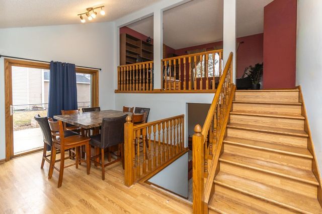 3919 Princeton Trail, Eagan, MN 55123