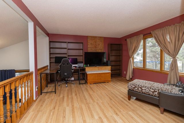 3919 Princeton Trail, Eagan, MN 55123