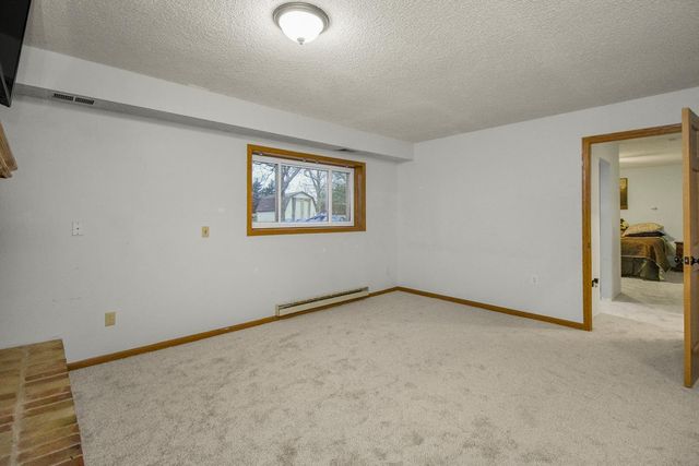 3919 Princeton Trail, Eagan, MN 55123