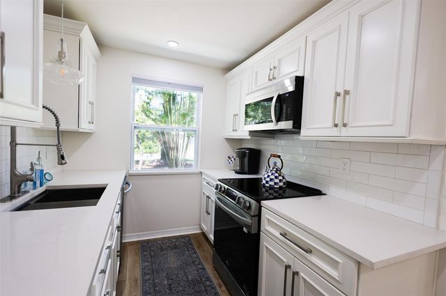 4501 70TH STREET N, St Petersburg, FL 33709