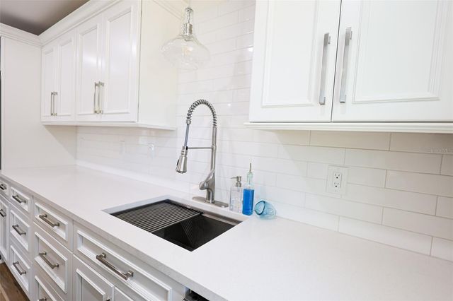 4501 70TH STREET N, St Petersburg, FL 33709