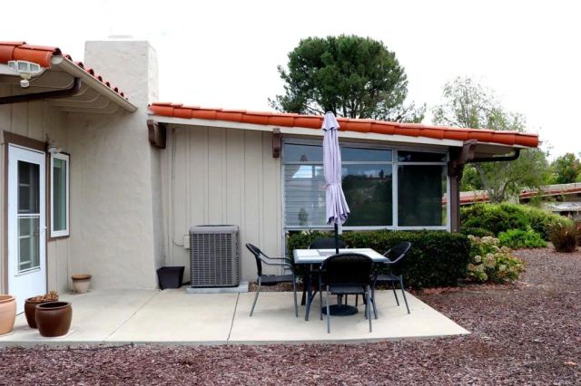 16734 Meandro Court, Rancho Bernardo (san Diego), CA 92128