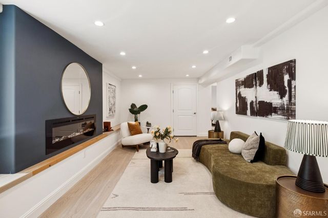 2558 24th Avenue, San Francisco, CA 94116