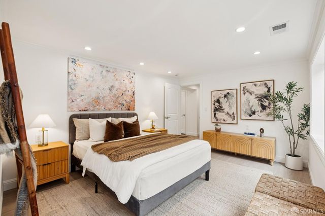 2558 24th Avenue, San Francisco, CA 94116