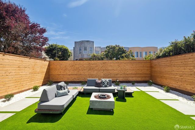 2558 24th Avenue, San Francisco, CA 94116