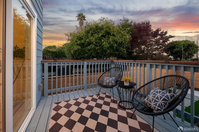 2558 24th Avenue, San Francisco, CA 94116