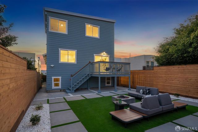 2558 24th Avenue, San Francisco, CA 94116