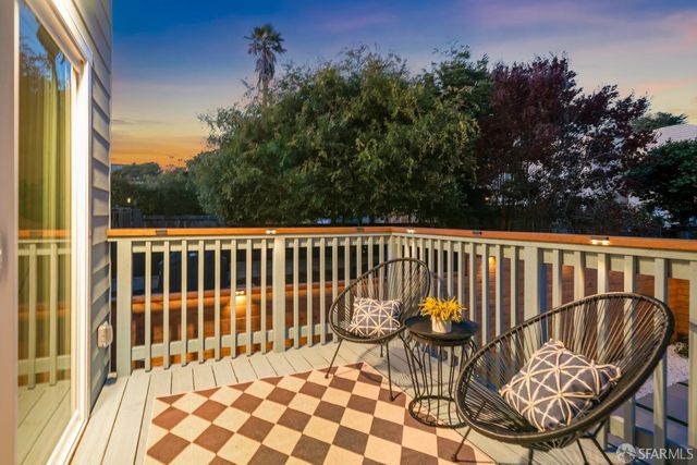 2558 24th Avenue, San Francisco, CA 94116