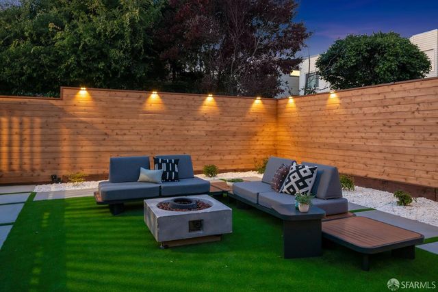 2558 24th Avenue, San Francisco, CA 94116