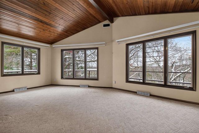 88 E Waterloo Road, Waterloo, WI 53594