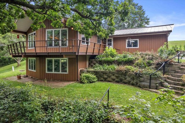 88 E Waterloo Road, Waterloo, WI 53594