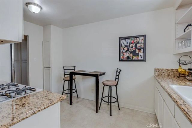 15461 Hesperia Road, Victorville, CA 92395