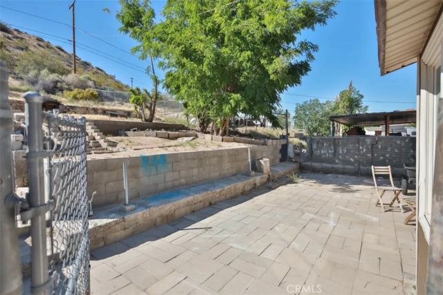 15461 Hesperia Road, Victorville, CA 92395