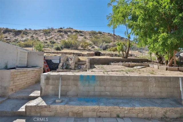 15461 Hesperia Road, Victorville, CA 92395