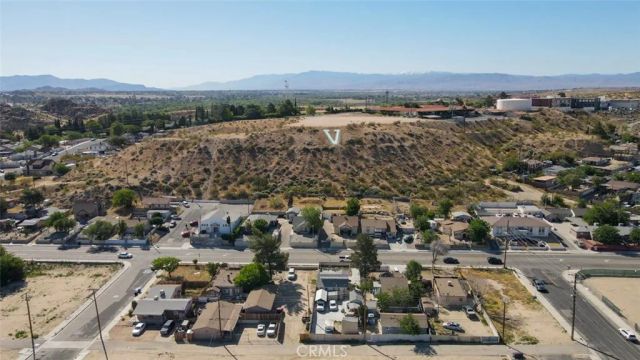 15461 Hesperia Road, Victorville, CA 92395