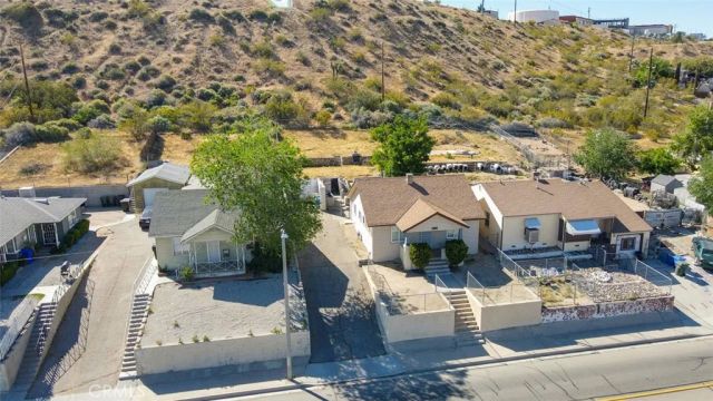 15461 Hesperia Road, Victorville, CA 92395