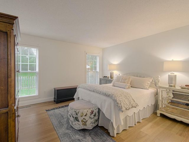3919 NE Sequoia Street, Lee's Summit, MO 64064