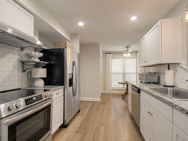 3919 NE Sequoia Street, Lee's Summit, MO 64064
