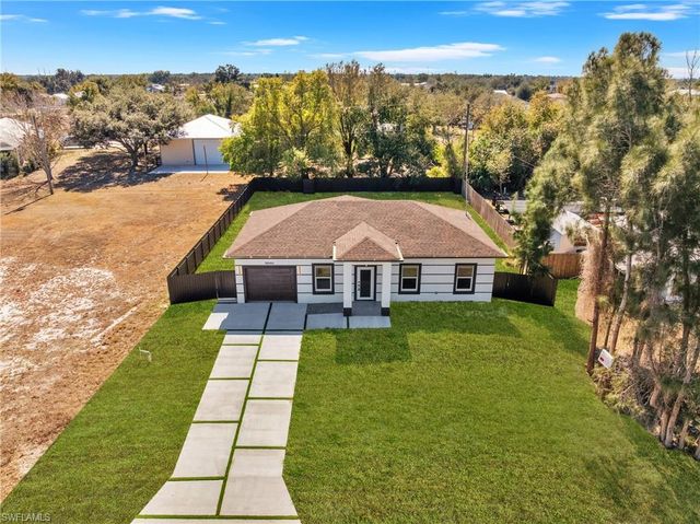 30095 Beech RD, Punta Gorda, FL 33982