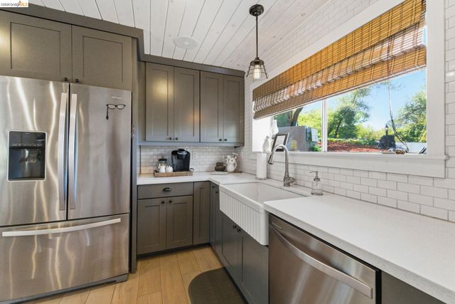 20135 Gibbs Dr, Sonora, CA 95370
