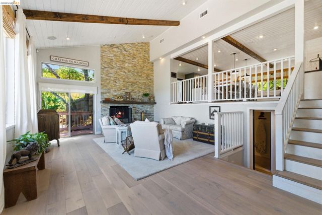 20135 Gibbs Dr, Sonora, CA 95370
