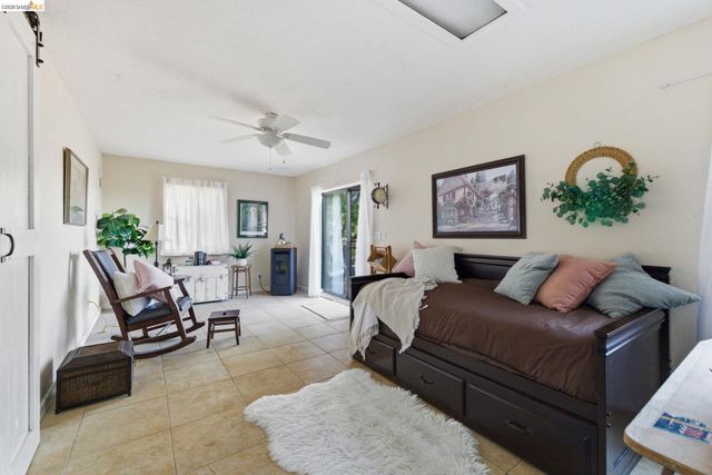 20135 Gibbs Dr, Sonora, CA 95370