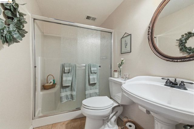 20135 Gibbs Dr, Sonora, CA 95370