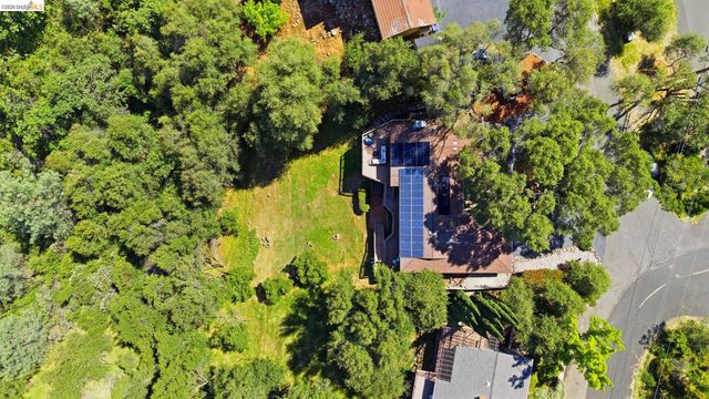 20135 Gibbs Dr, Sonora, CA 95370