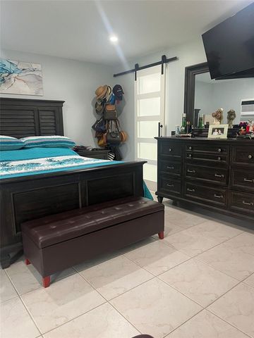 35 Camden B, West Palm Beach, FL 33417