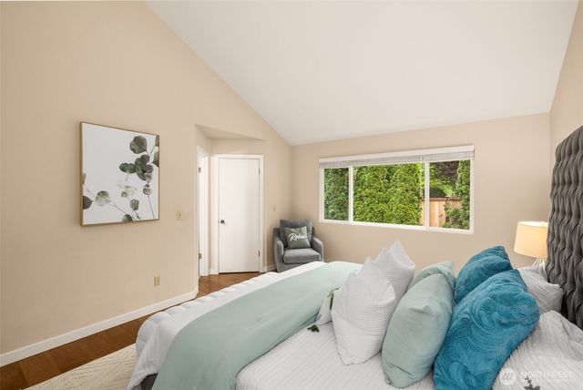 12849 NE 108th Place, Kirkland, WA 98033