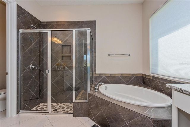 8222 TOPSAIL PLACE, Winter Garden, FL 34787