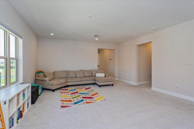 8222 TOPSAIL PLACE, Winter Garden, FL 34787