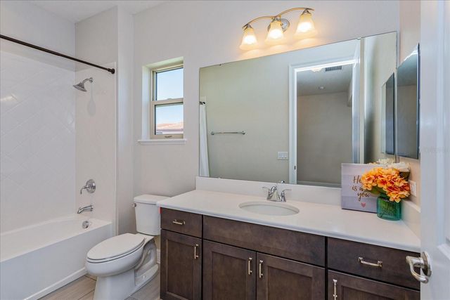 8222 TOPSAIL PLACE, Winter Garden, FL 34787