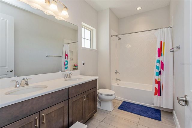 8222 TOPSAIL PLACE, Winter Garden, FL 34787