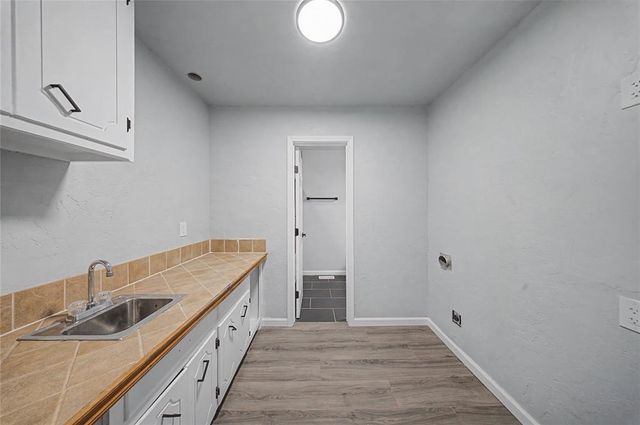 4505 Tall Oaks Court, Edmond, OK 73025