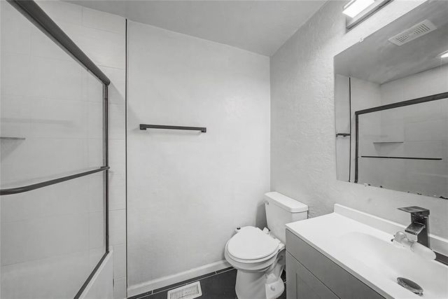 4505 Tall Oaks Court, Edmond, OK 73025