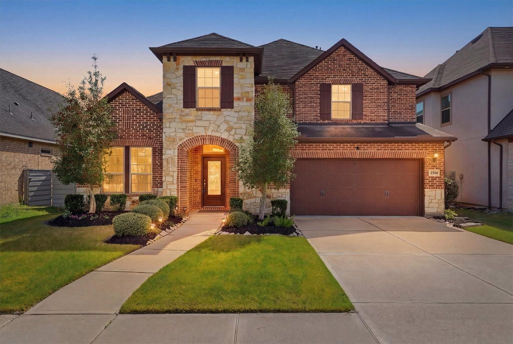 2514 Deerwood Heights Lane, Manvel, TX 77578
