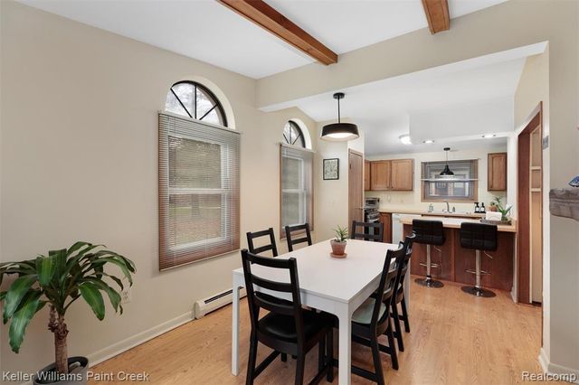 975 Woodlane Drive, Rochester Hills, MI 48307