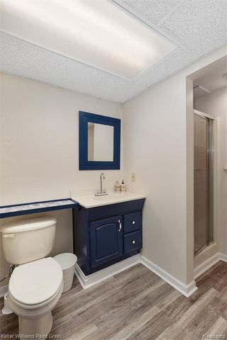 975 Woodlane Drive, Rochester Hills, MI 48307