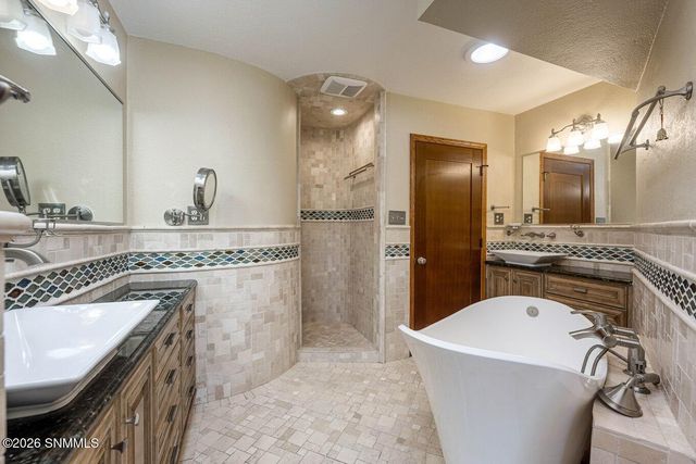 1840 Las Tunas Drive, Las Cruces, NM 88011