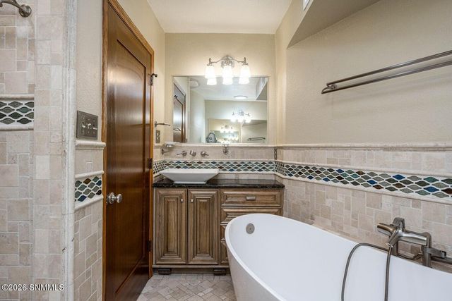 1840 Las Tunas Drive, Las Cruces, NM 88011