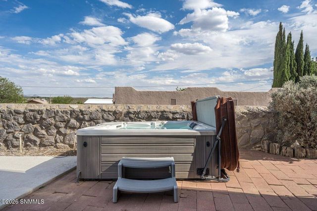 1840 Las Tunas Drive, Las Cruces, NM 88011