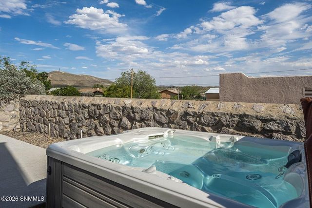 1840 Las Tunas Drive, Las Cruces, NM 88011
